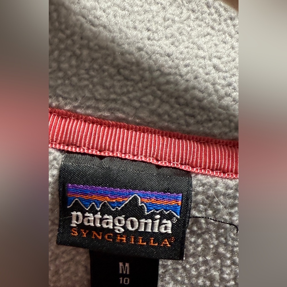 Patagonia Girls' Lightweight Synchilla® Snap-T® Pullover - Picture 8 of 8